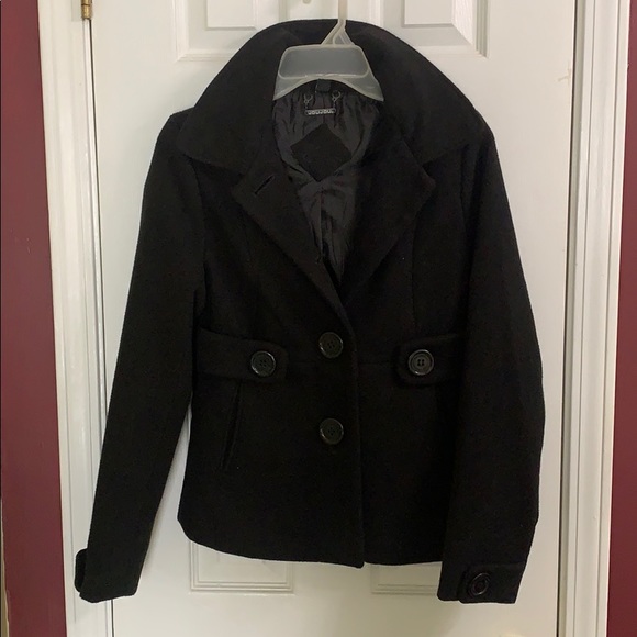 Blazer - Picture 3 of 7